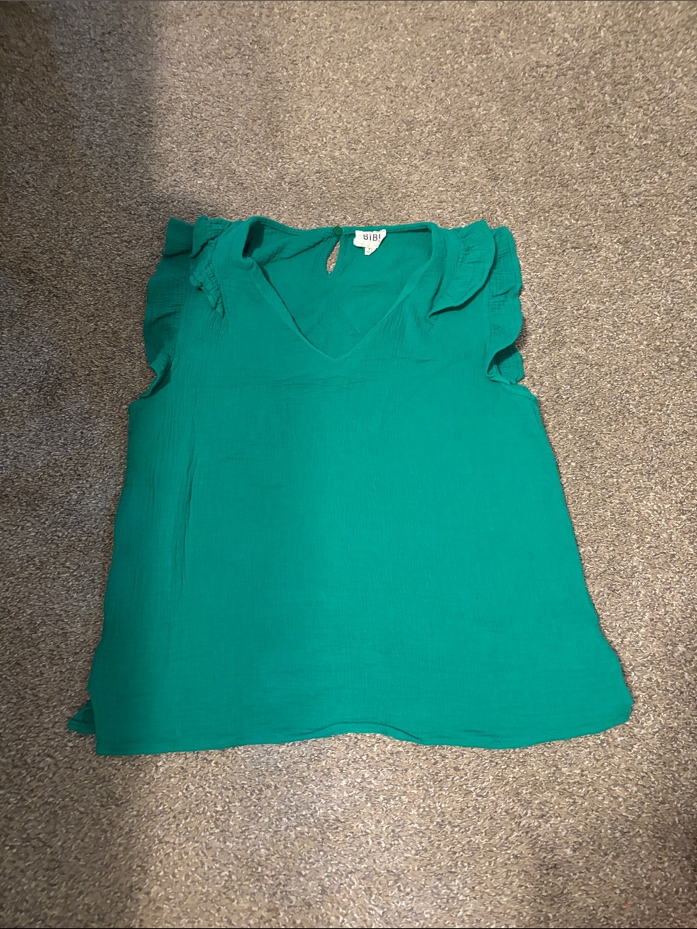BiBi Emerald Green V-Neck Ruffle Sleeve Camisole